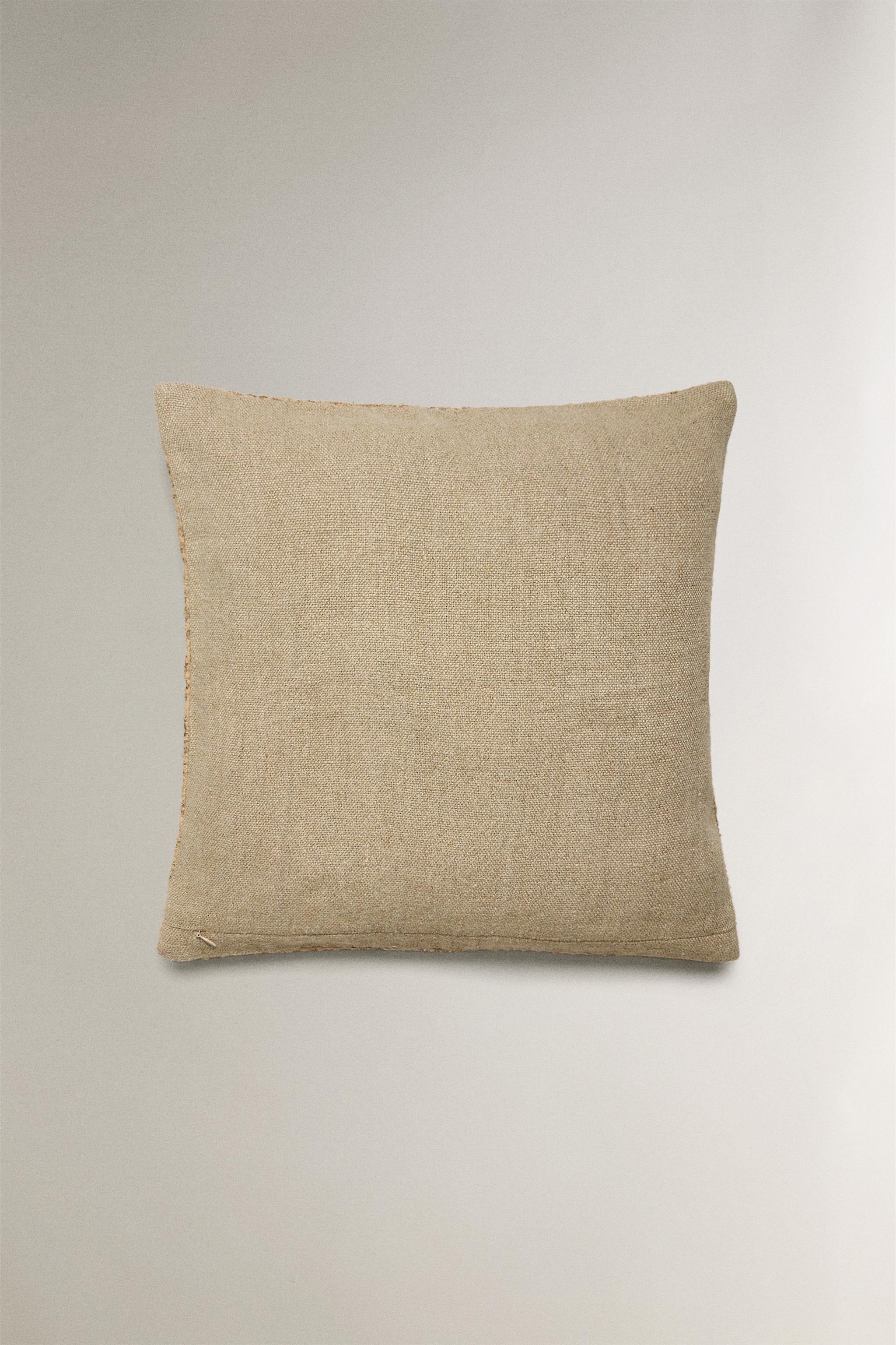 LINEN CUSHION COVER